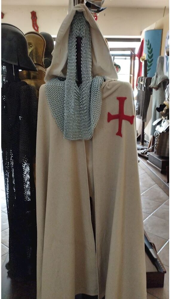 579227 large mantello templare avana