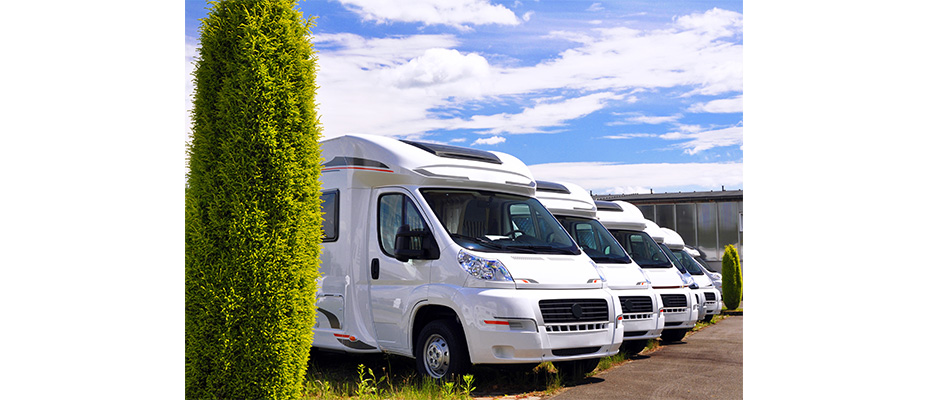 Perché il rimessaggio è la scelta migliore per il tuo camper o la tua roulotte – 10 motivi