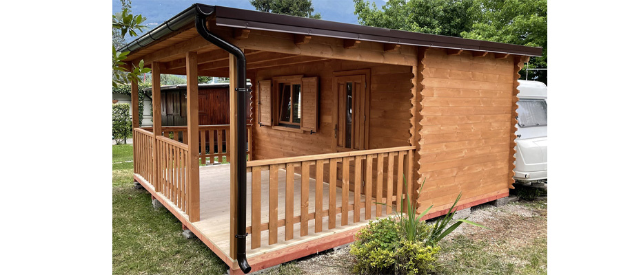 Fornitura bungalow legno villaggi turistici: investire in qualità, durata e design